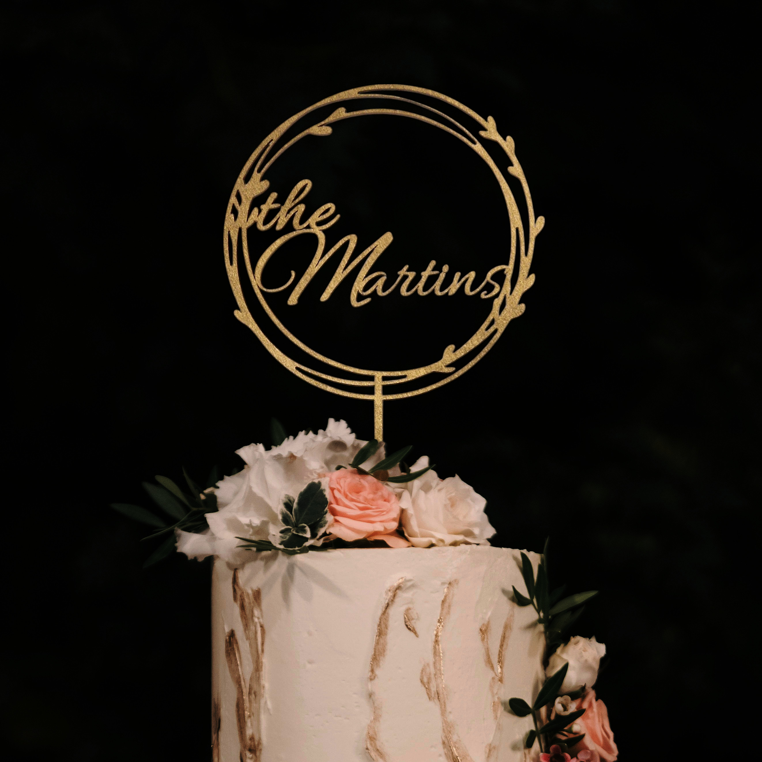 Personaliziran tortni okras (cake topper) - Priimek