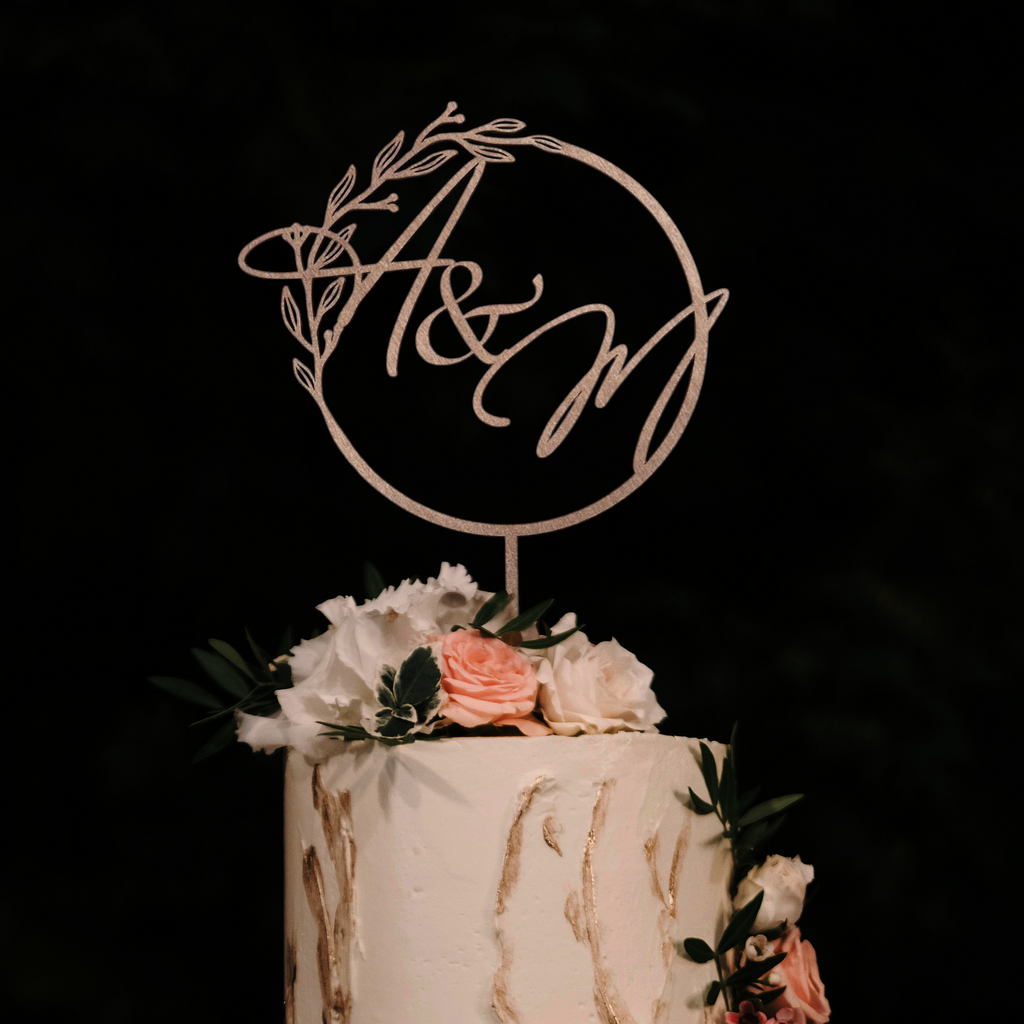 Tortni okras (cake topper) - A&B