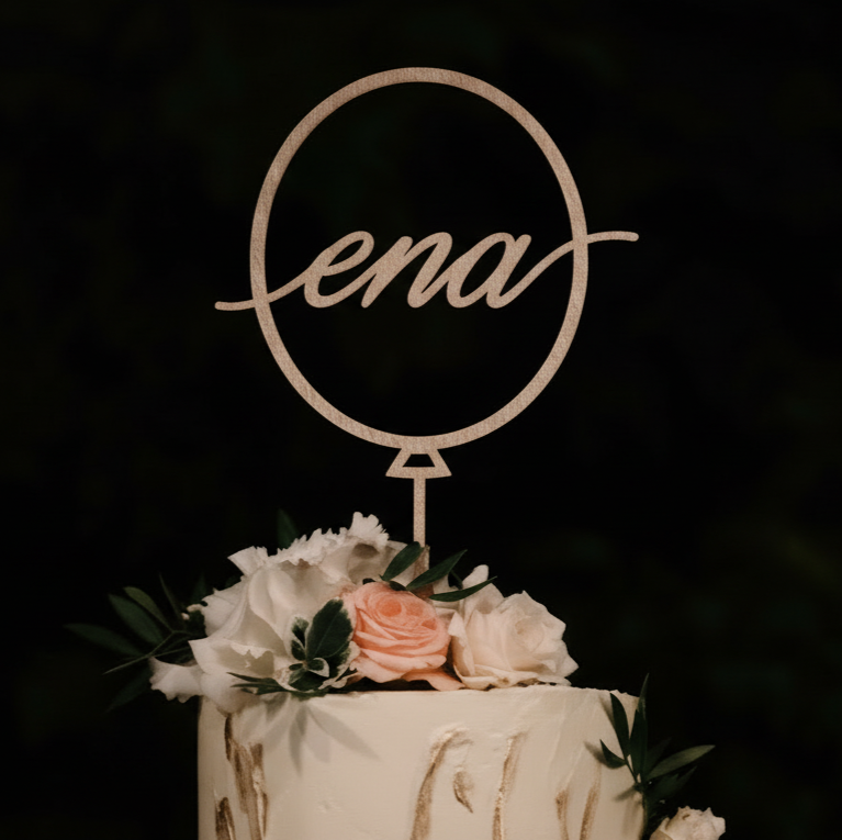 Tortni okras (cake topper) - Ena v balonu